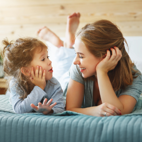 Как говорить с ребенком, чтобы он тебя услышал: об учебе, любви и не только